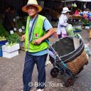Porter service at Khlong Toey Market