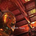 The biggest sitting Buddha image in Ayutthaya at Wat Phanan Choeng temple